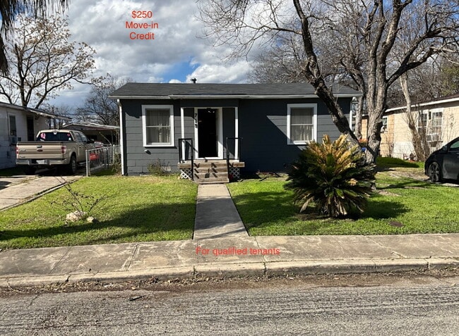 Building Photo - Charming 3-Bedroom Home in San Antonio - P...