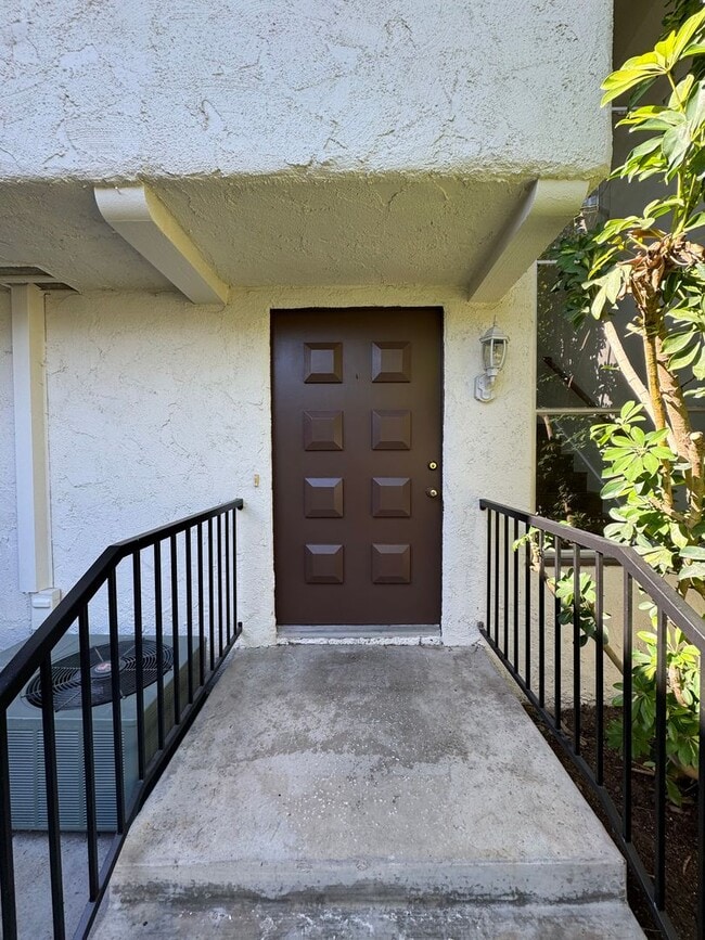 Photo - Scenic Cul-de-Sac Living with Stunning Mountain Views