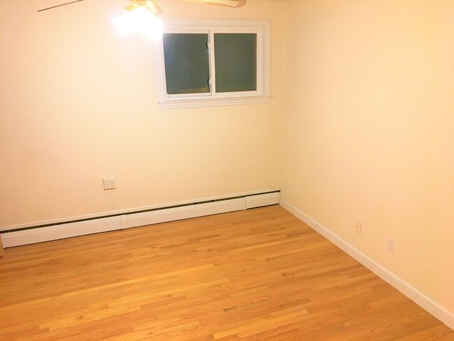 Photo - 391 Langley Rd Apartments Unit 2