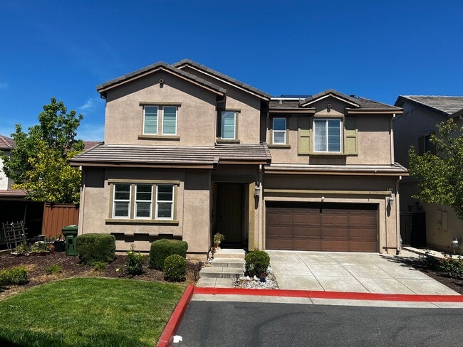 Building Photo - Great 4 Bedroom, 3 Bathroom 2100 sqft. Folsom Home for Lease