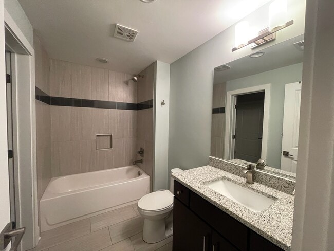 418 33rd Ave N Unit 418 33rd #1