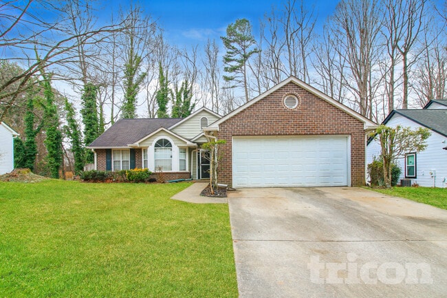 Building Photo - 2420 Honeycomb Way