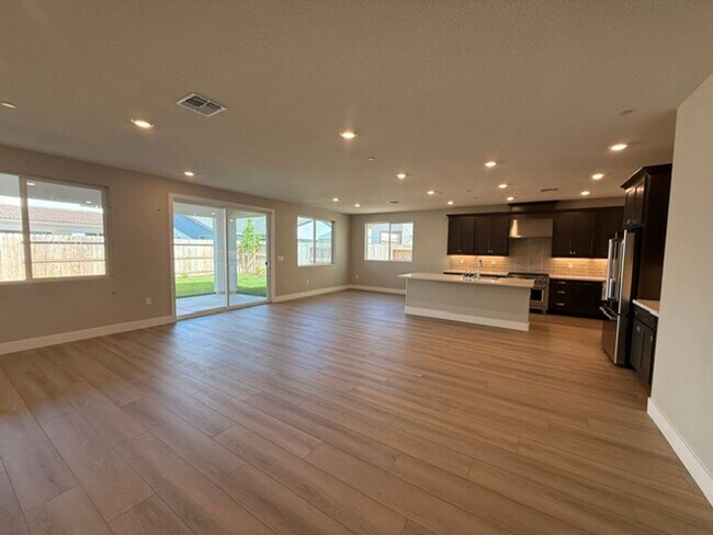Photo - BRAND NEW 3/3.5 +Flex Office! Absolutely Beautiful! Please read ad for details!
