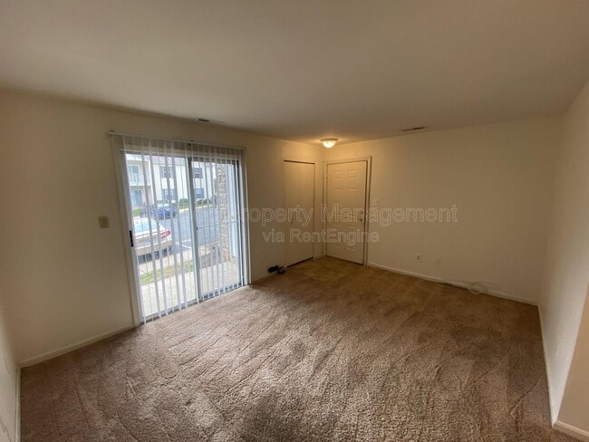 Photo - 76 Red Maple Ct Unit 100