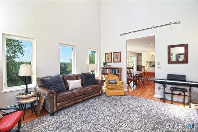 Photo - 299 Virgo Dr