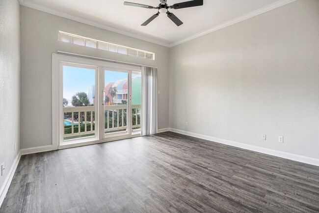 Photo - 7820 Seawall Blvd Unit 105