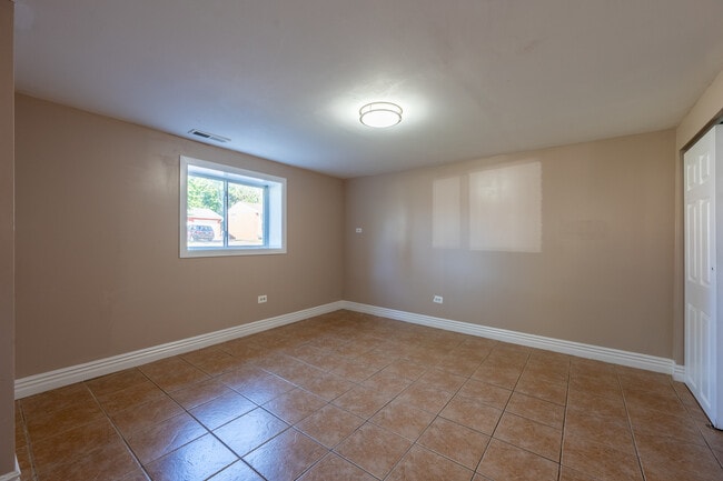 Photo - 7 Cardinal Ln