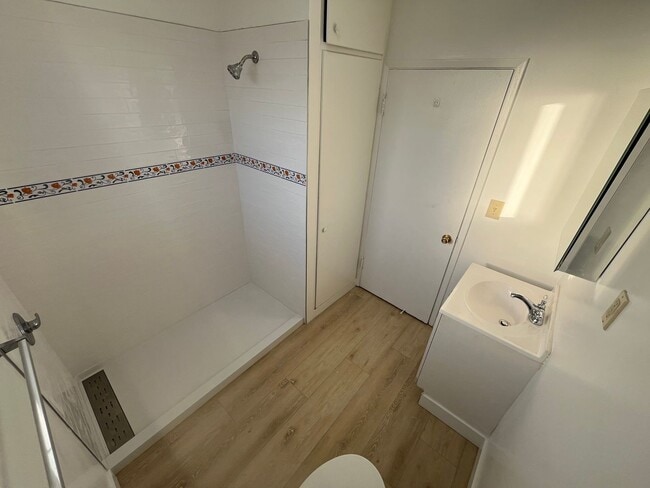 Photo - 360 Palm Ave Unidad 4