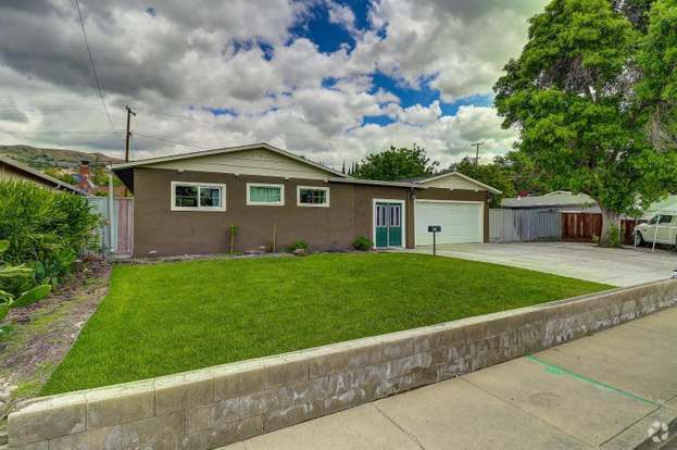 Building Photo - 384 Mccovey Ln Rental
