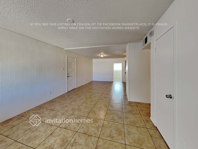 Photo - 6213 W Claremont St