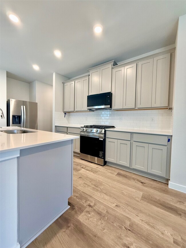 Photo - 4015 Crowning Ct