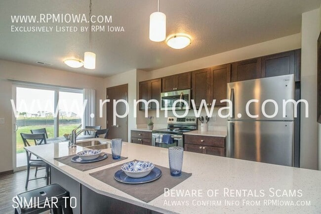 Photo - Edgeland at Bondurant Townhomes