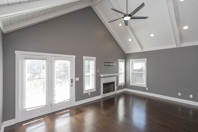 Photo - 1723 4th Ave N