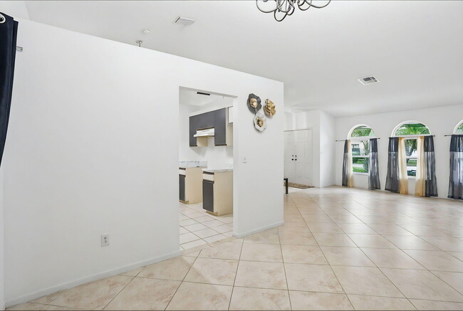 Photo - 2171 NW 76th Ave