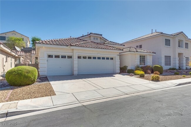 Photo - 1340 Rolling Sunset St