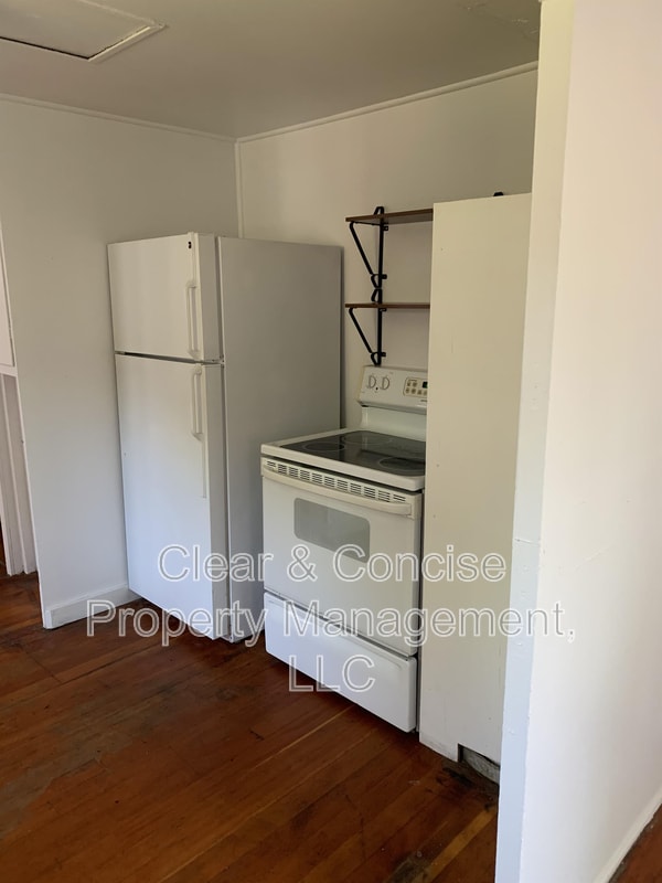 Photo - 1424 W 10th Alley