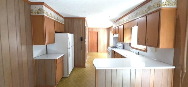 Photo - 1382 Mary Dale Dr SW