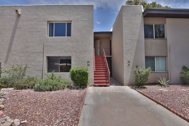 Building Photo - 4201 E Camelback Rd Rental
