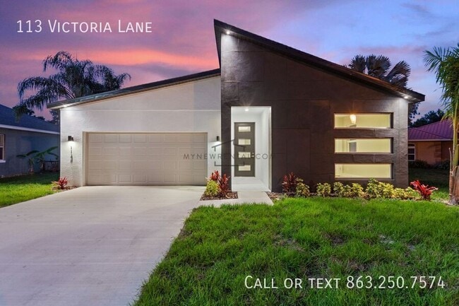 Photo - 113 Victoria Ln