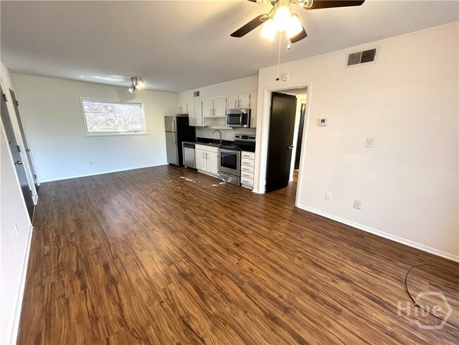 Photo - 1794 S Lumpkin St Unidad 12