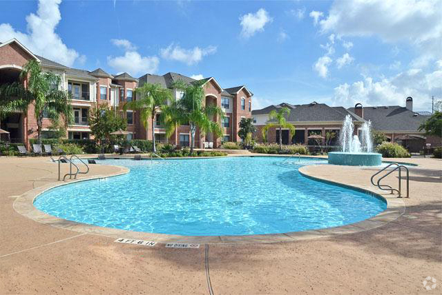 Building Photo - The Fountains at Almeda Rental