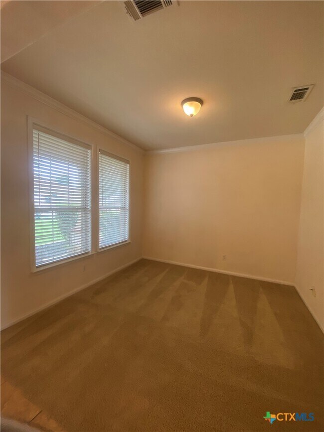 6111 Graphite Dr
