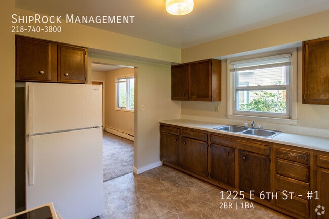 Building Photo - 1225 E 6th St Unit #1 Rental