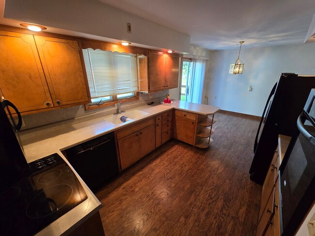 Photo - 1133 N Howard Ave