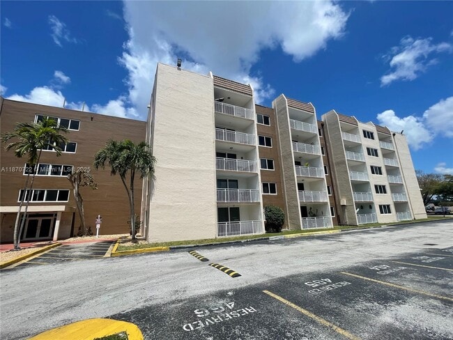 Photo - 6930 Miami Gardens Dr Unit 1-506