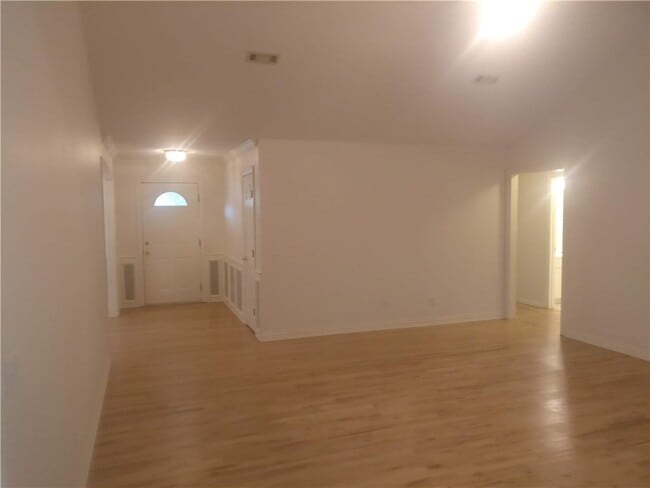 Photo - 2030 N Hailey Dr