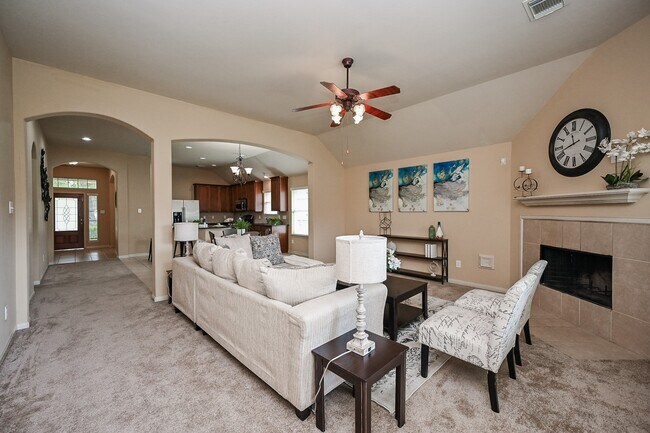 Photo - 8010 Durham Run Ln