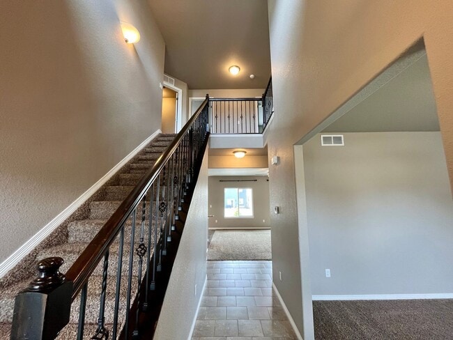 Photo - 1843 Ruddlesway Dr