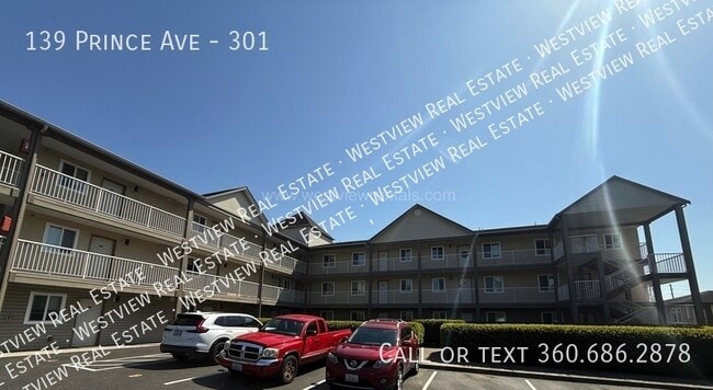Building Photo - 139 Prince Ave Unit 301