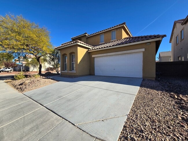 Building Photo - 5228 English Aster Ct