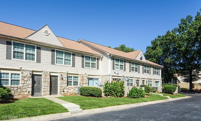 Photo - 6800 Peachtree Industrial Blvd