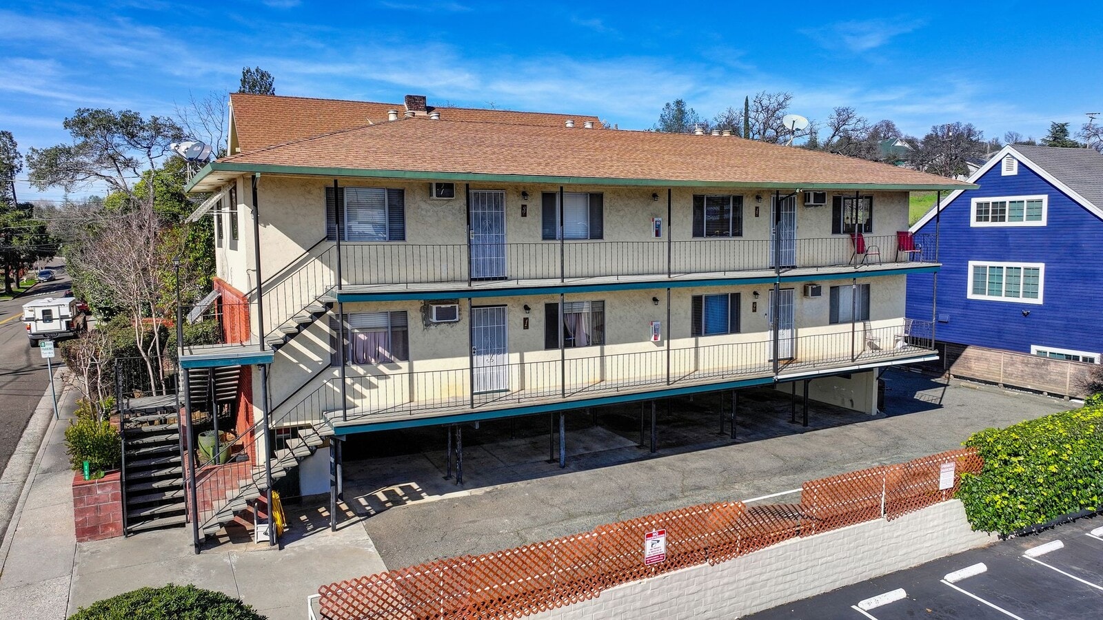 Photo - 150 Center St Unit 4