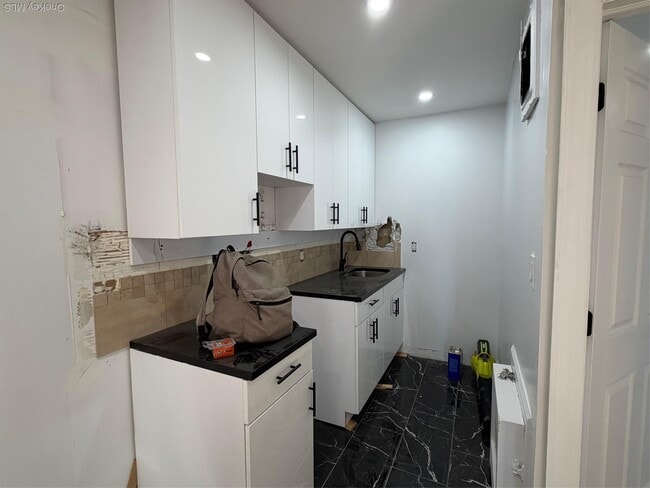 Photo - 830 E Broadway Unit 201