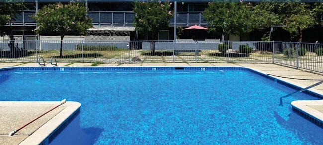 Photo - Heritage Apartments