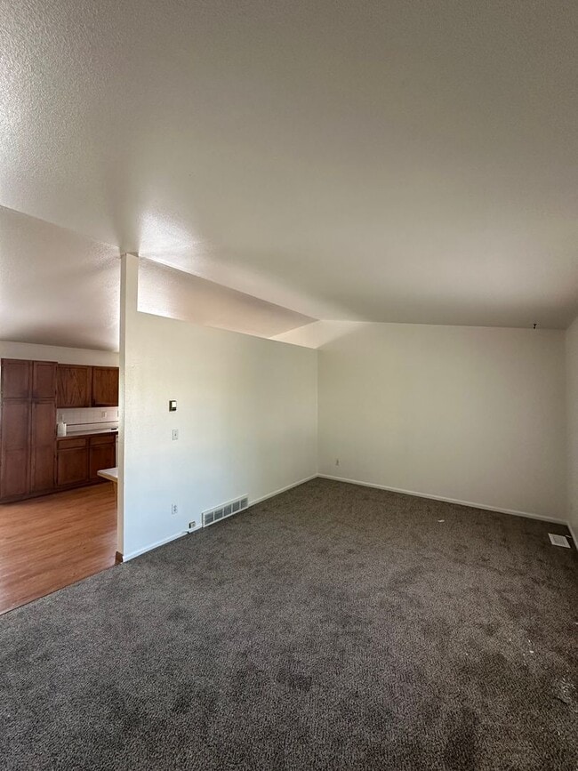 Photo - 314 N 49th Ave Ct