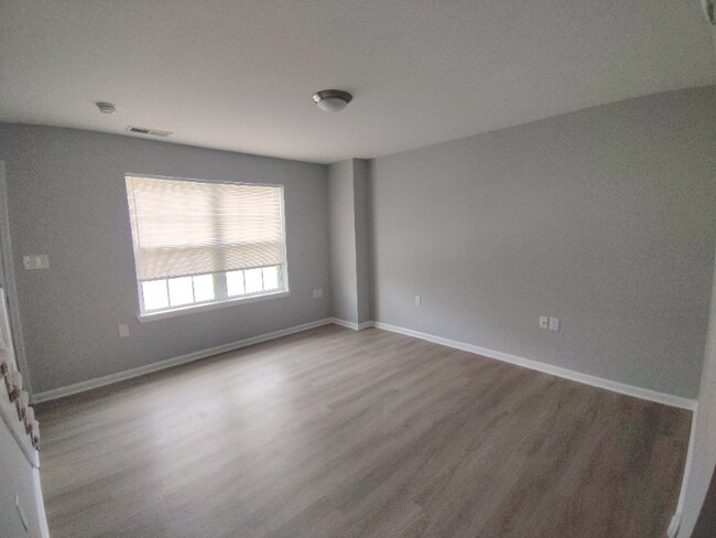 Photo - 4 Ferguson Dr