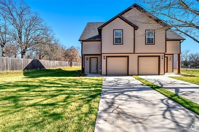 Building Photo - 1030 Layne Dr Rental