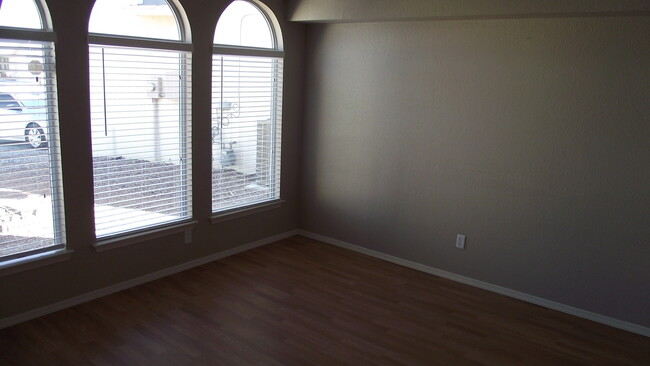 Photo - East El Paso 4 Bed Refrig A/C