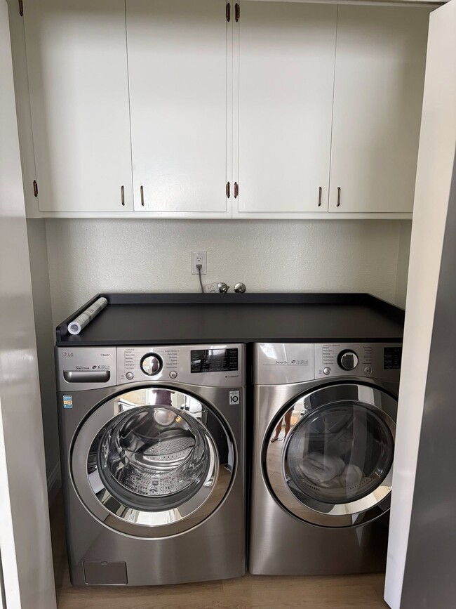 Photo - 1444 E Canal Dr