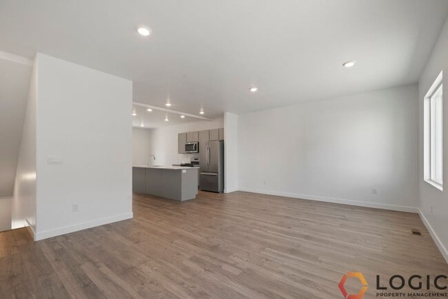 Photo - 3948 N Eagle Pt Ln