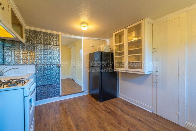 461 Reeside Ave