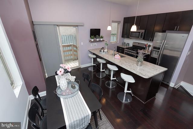 Photo - 1357 N Mascher St