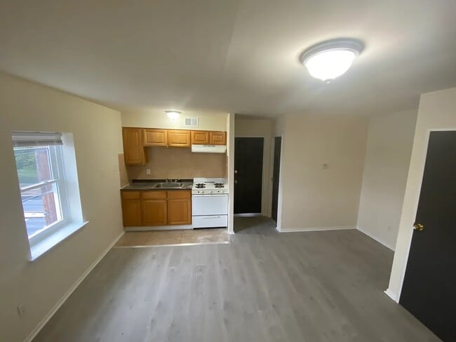 Photo - 4250 N Broad St Apartamentos Unidad 2A