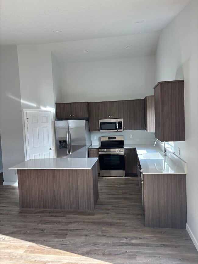 Photo - 5210 Endicott Dr