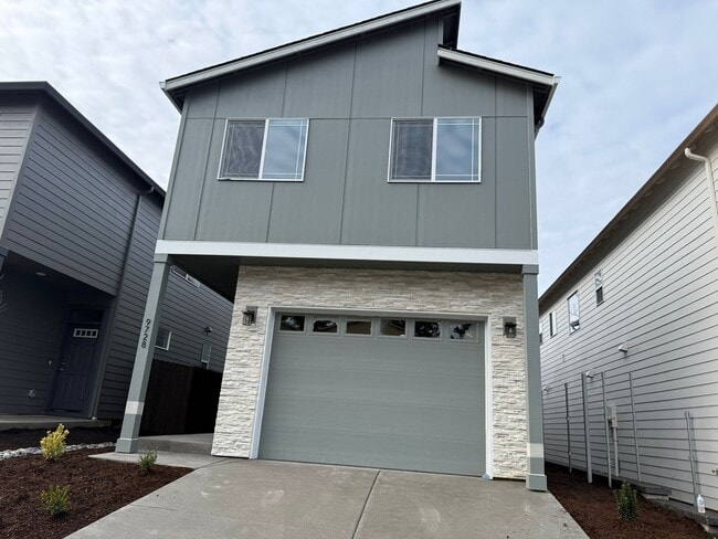 Building Photo - Beautiful Three Bedroom New Construction Home For Rent