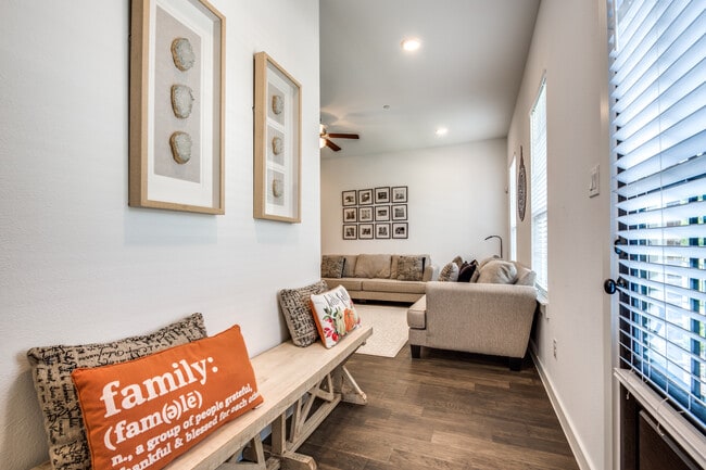 Photo - 7223 Switchgrass Rd